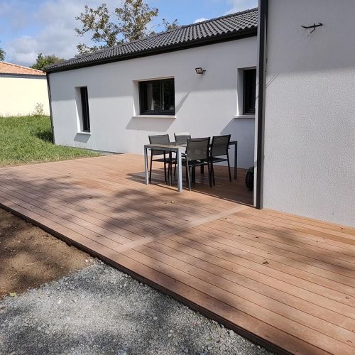 creatif-jardins-paysagiste-terrasse-composite-44640-vue.jpg