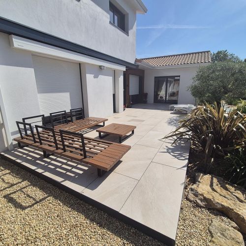 dalle-sur-plot-ossature-aluminium-la-bernerie-44760-3.jpg